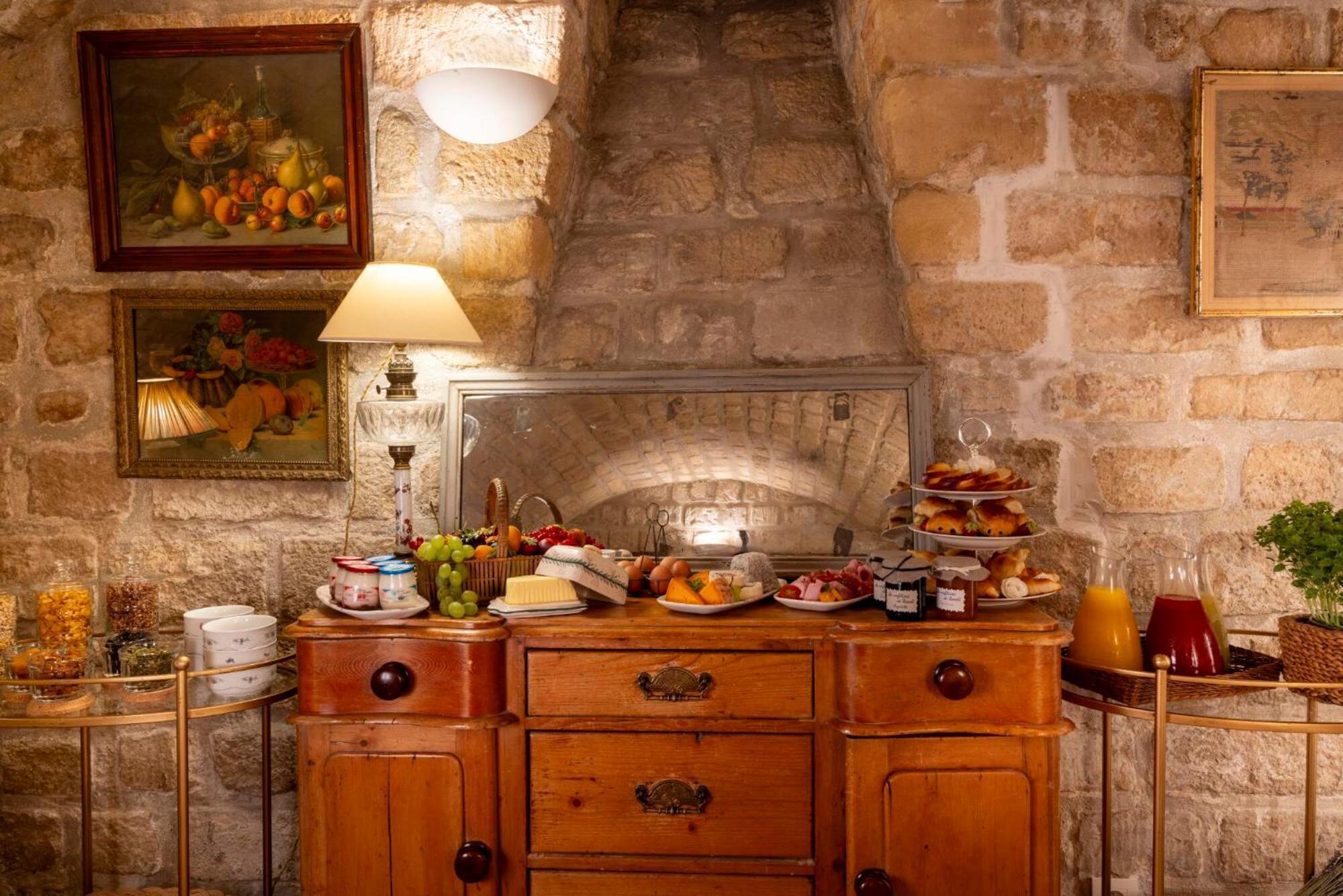 Hotel Le Saint Gregoire Paris