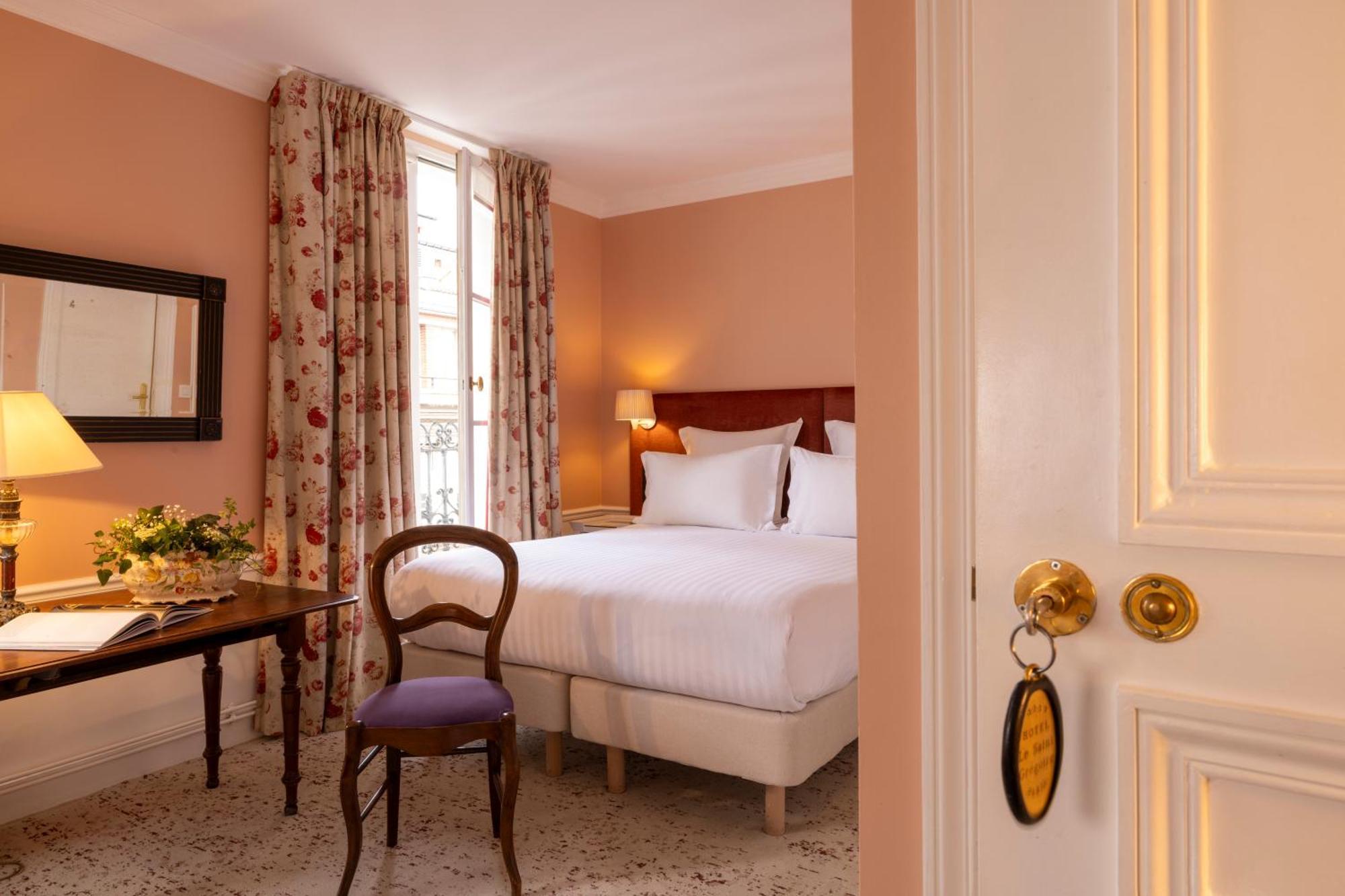 Hotel Le Saint Gregoire Paris